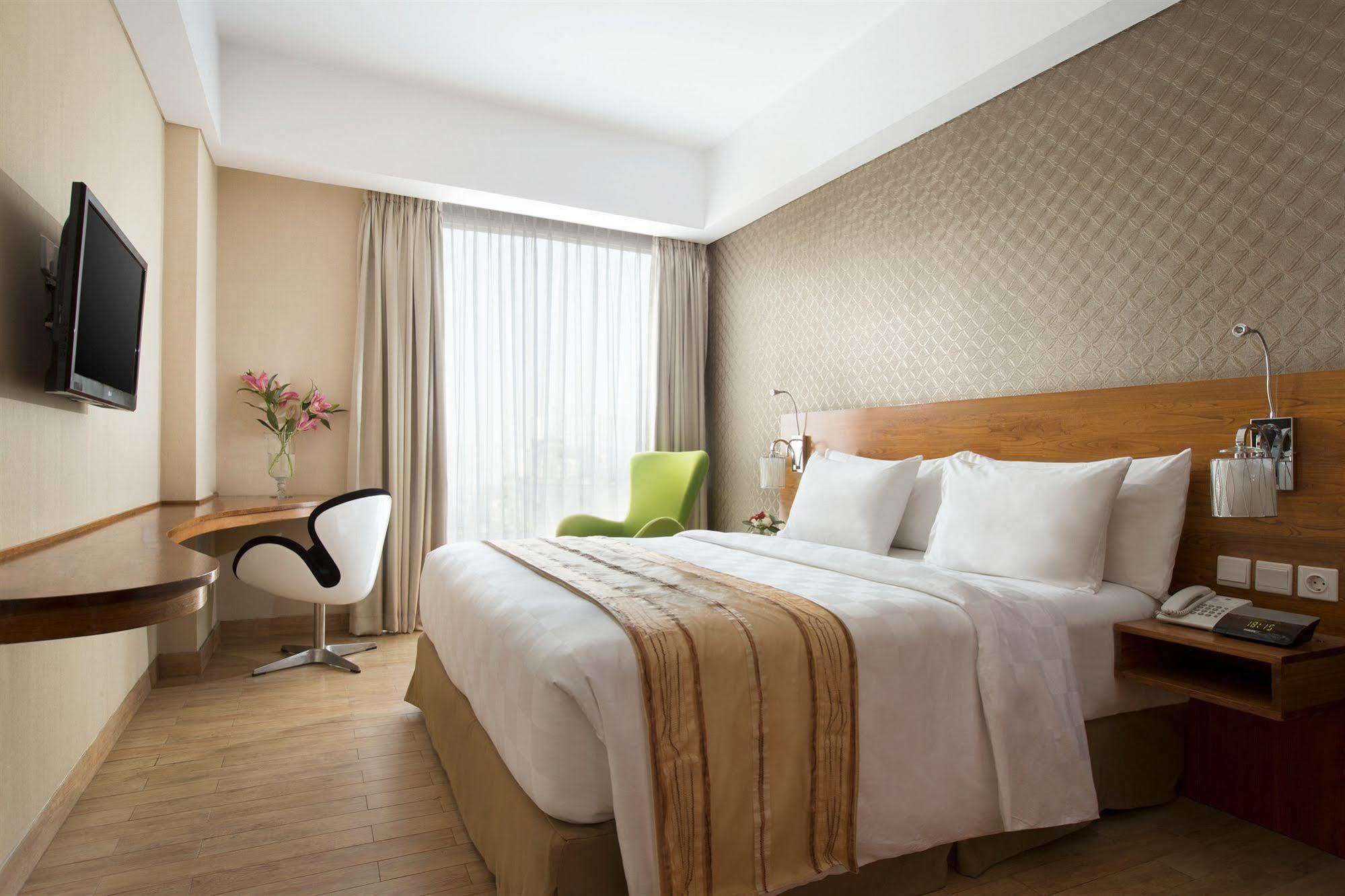 Hariston Hotel & Suites, Pluit - Jakarta Jacarta Exterior foto
