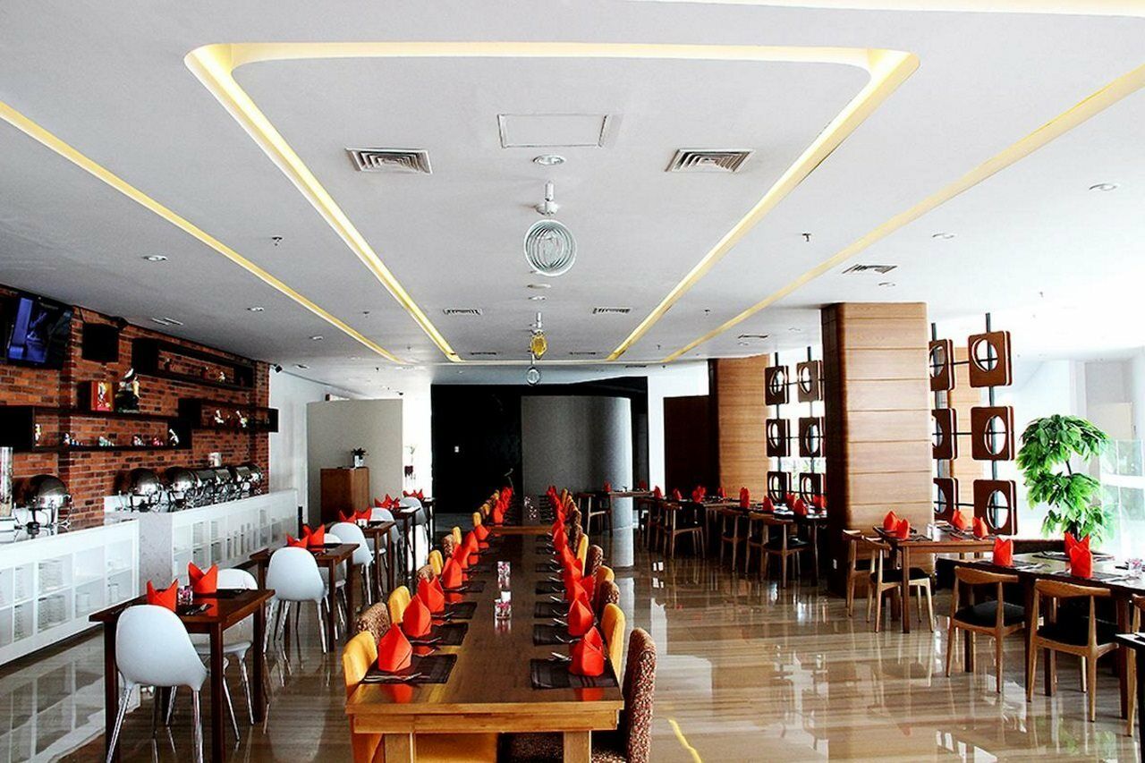 Hariston Hotel & Suites, Pluit - Jakarta Jacarta Exterior foto